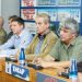 Учени проверяват учебниците по история
