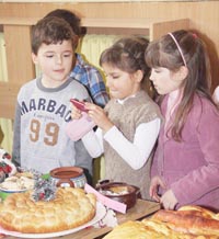 Приготвено от мама и от мен