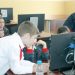 Танцьори решават задачи в събота