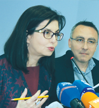 Два пъти повече са отличниците