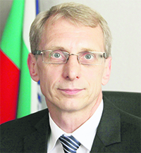 Новото служебно правителство