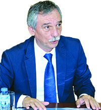 Не е реалистично всички зрелостници да стават студенти