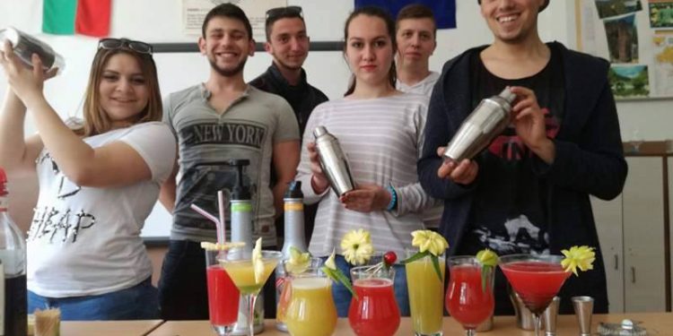 Професионалните гимназии не правят изключение