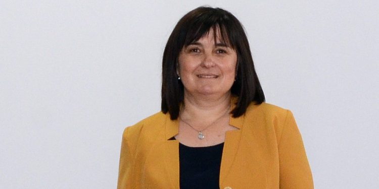 В Тракийския завършват годината дистанционно