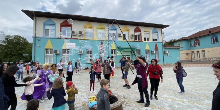 Всеки в нужда заслужава подкрепа