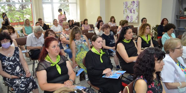 Образование, ценности, благополучие