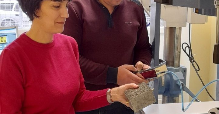 И най-сложната теория може да намери практическо приложение