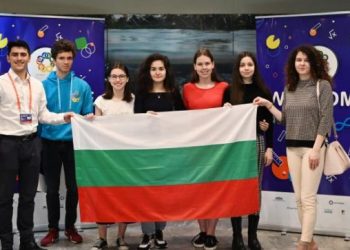 4 медала от Европейската олимпиада по математика за момичета
