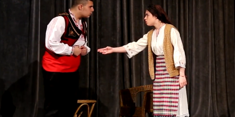 Театрални празници в Шумен