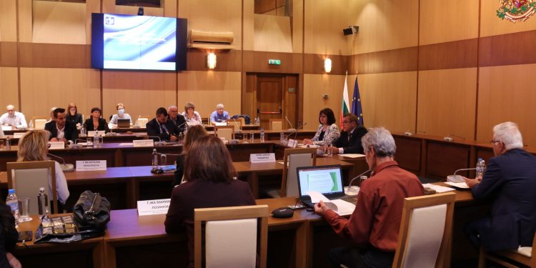 Как върви подготовката за новата учебна 2022/2023 г.