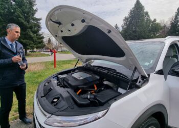 Първият  у нас водороден автомобил