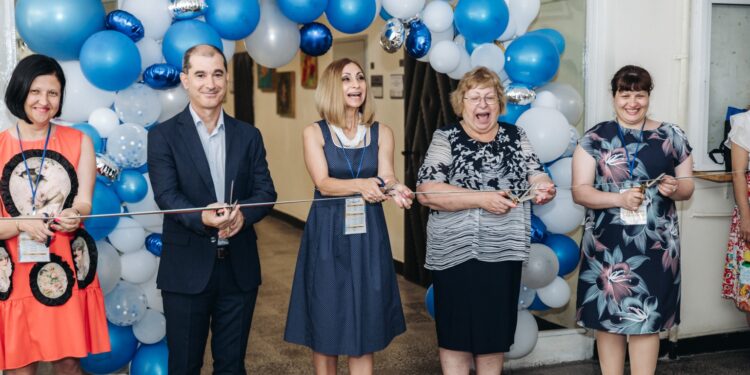 Откриват център за образователни иновации в Бургас