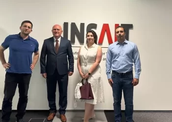 Топ студенти искат стаж в INSAIT