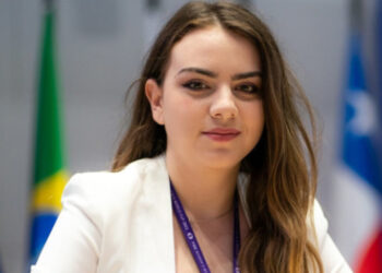 Нургюл със стипендия в Стопанската академия