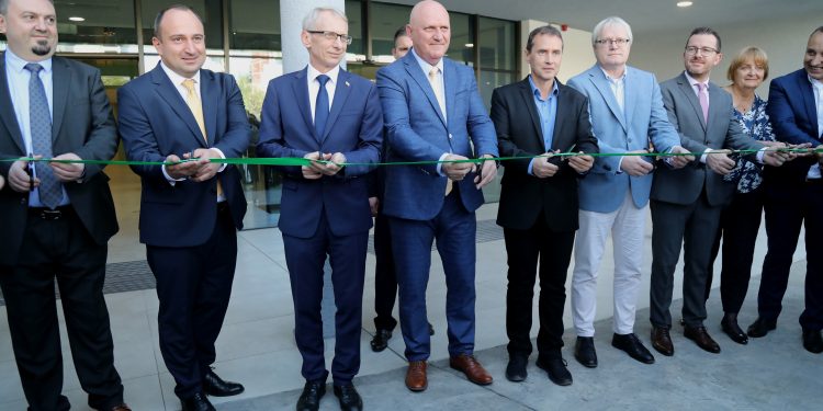 Център за авангардни биотехнологии в Пловдив