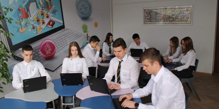 Да се научим да общуваме