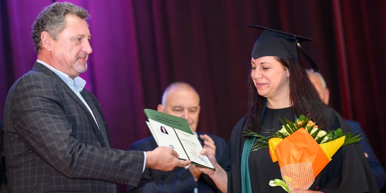 Смолянският филиал на ВСУ изпраща 135 абсолвенти