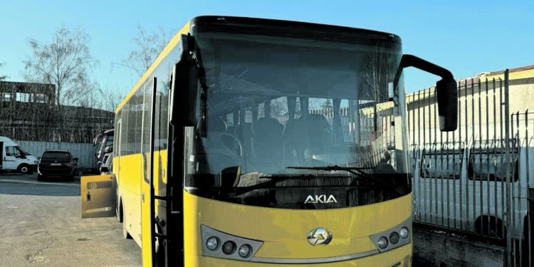 Община Костенец получи втори училищен автобус