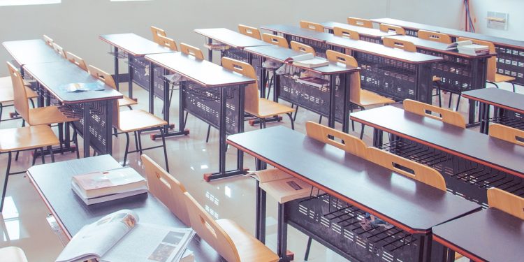 200 училища с новоназначени директори