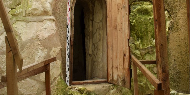 „Каменна библиотека“ на Мурфатлар