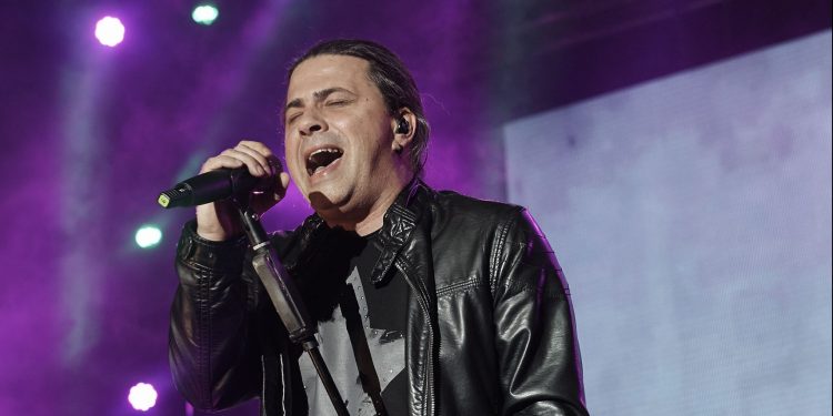 Атанас Пенев от Б.Т.Р.: Публиката е нашият учител, пред който се явяваме на изпит с всяка нова песен