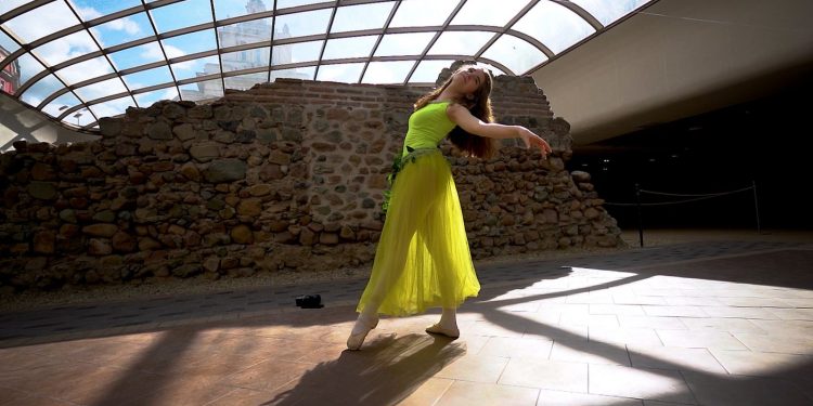 Катерина Кънчева, единствената със 100 точки на двата изпита в X клас: Дължа този успех и на учителите си, те ни подготвят отлично