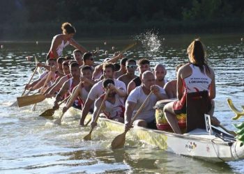 СУ „Христо Ботев“ възражда миналото с линия на времето и интерактивни карти