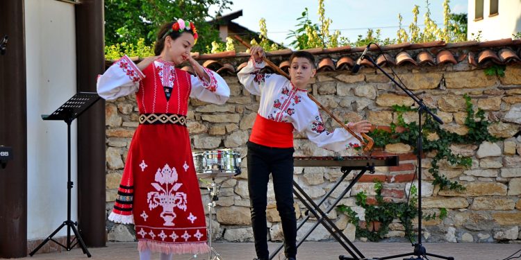 Посланици на изкуството от Стара Загора