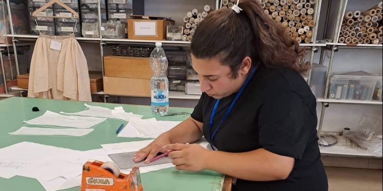 С проекти по „Еразъм+“ Професионалната гимназия в Бяла дава нови възможности на възпитаниците си и повишава мотивацията им