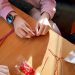 Ученици от Кюстендил с мартеници на надеждата
