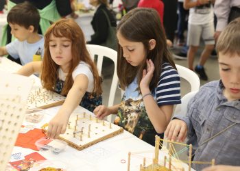 Пътуващият фестивал на науката по нови маршрути