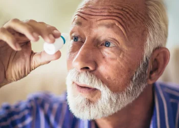 Малки молекули спират глаукомата преди ослепяване