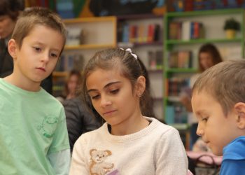 „Вълшебните обувки на Кая“ ще стъпят и във Варна