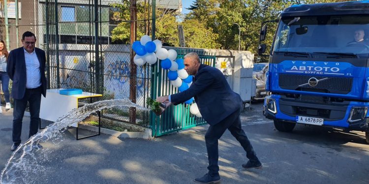 В ПГ по транспорт – Бургас, отново обучават водачи в категория „C“