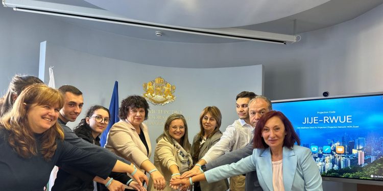 Таня Михайлова проведе среща за повече информираност за диабета в училищата