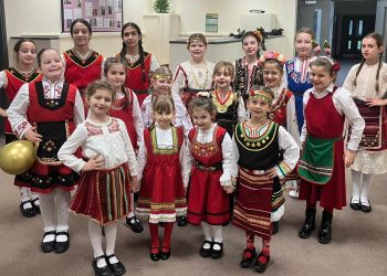 Децата – мост между два свята