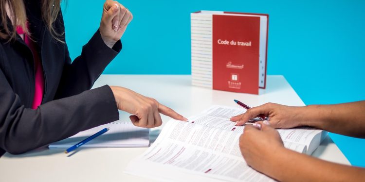 Законни и незаконни удръжки от трудовото възнаграждение