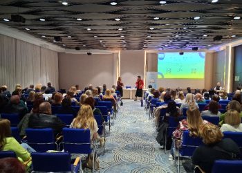 Квалификационен семинар, посветен на дигиталната трансформация, събра в Пловдив директори и заместник-директори на столични училища