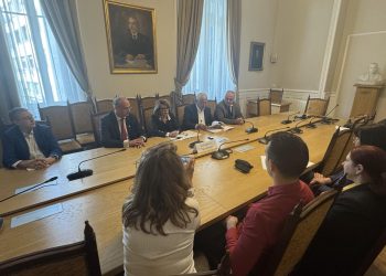 Над 60 ученици от 15 български неделни училища в Европа и Северна Америка проучват архиви от преди 150 години в различни държави, за да изследват отзвука от Априлското въстание